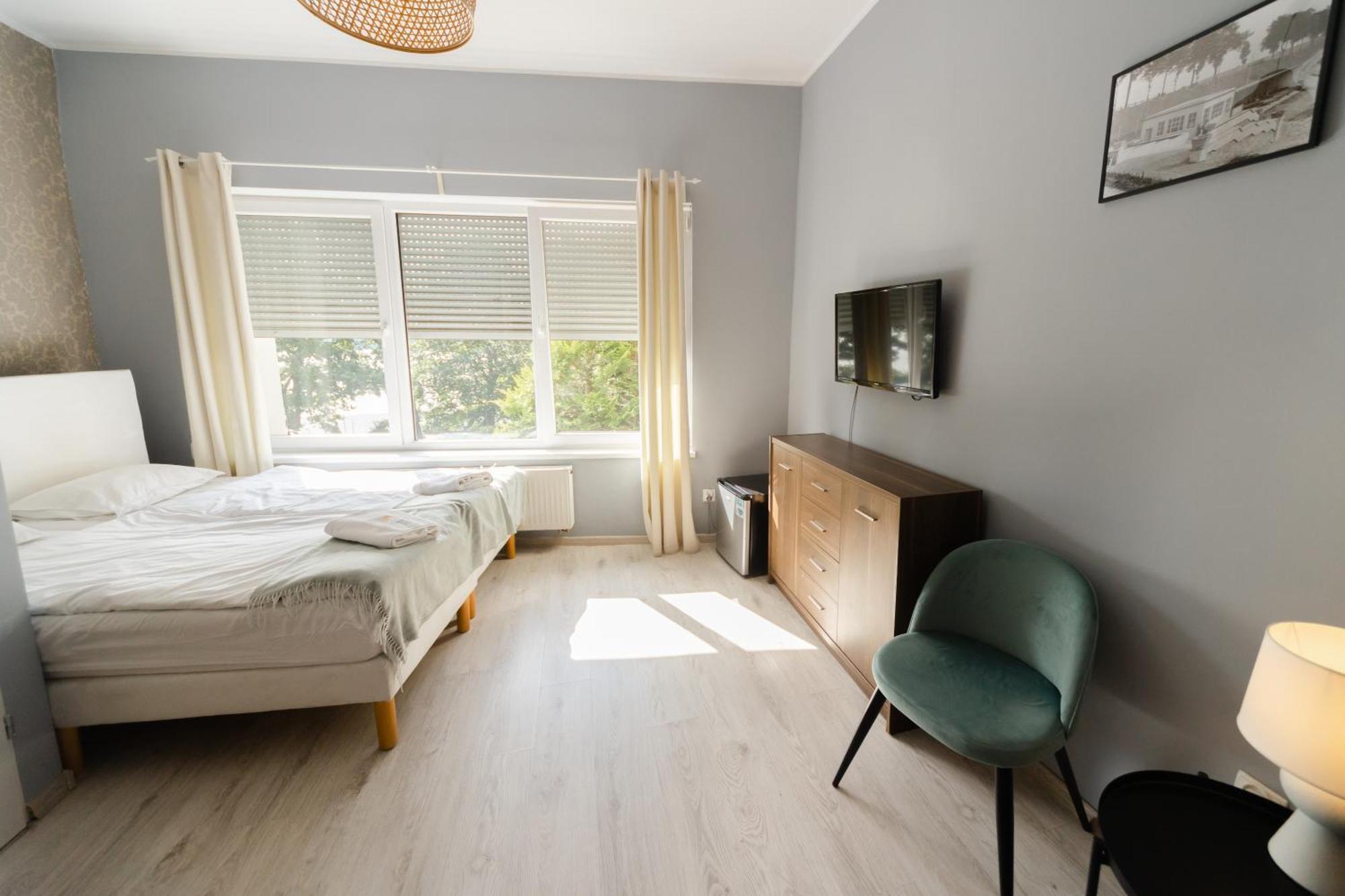 Sloneczna Hotel Sierakow  Eksteriør billede