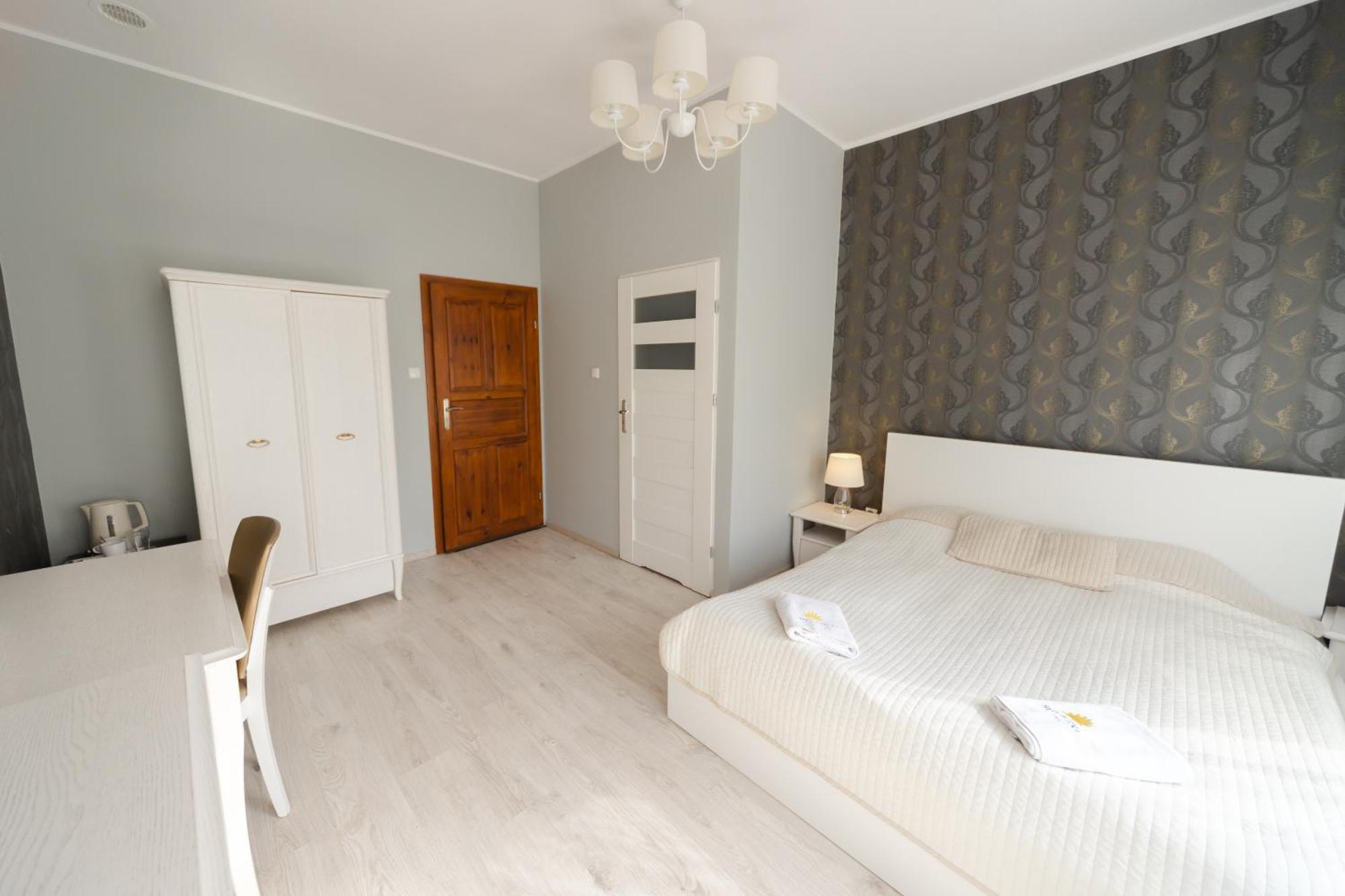 Sloneczna Hotel Sierakow  Eksteriør billede