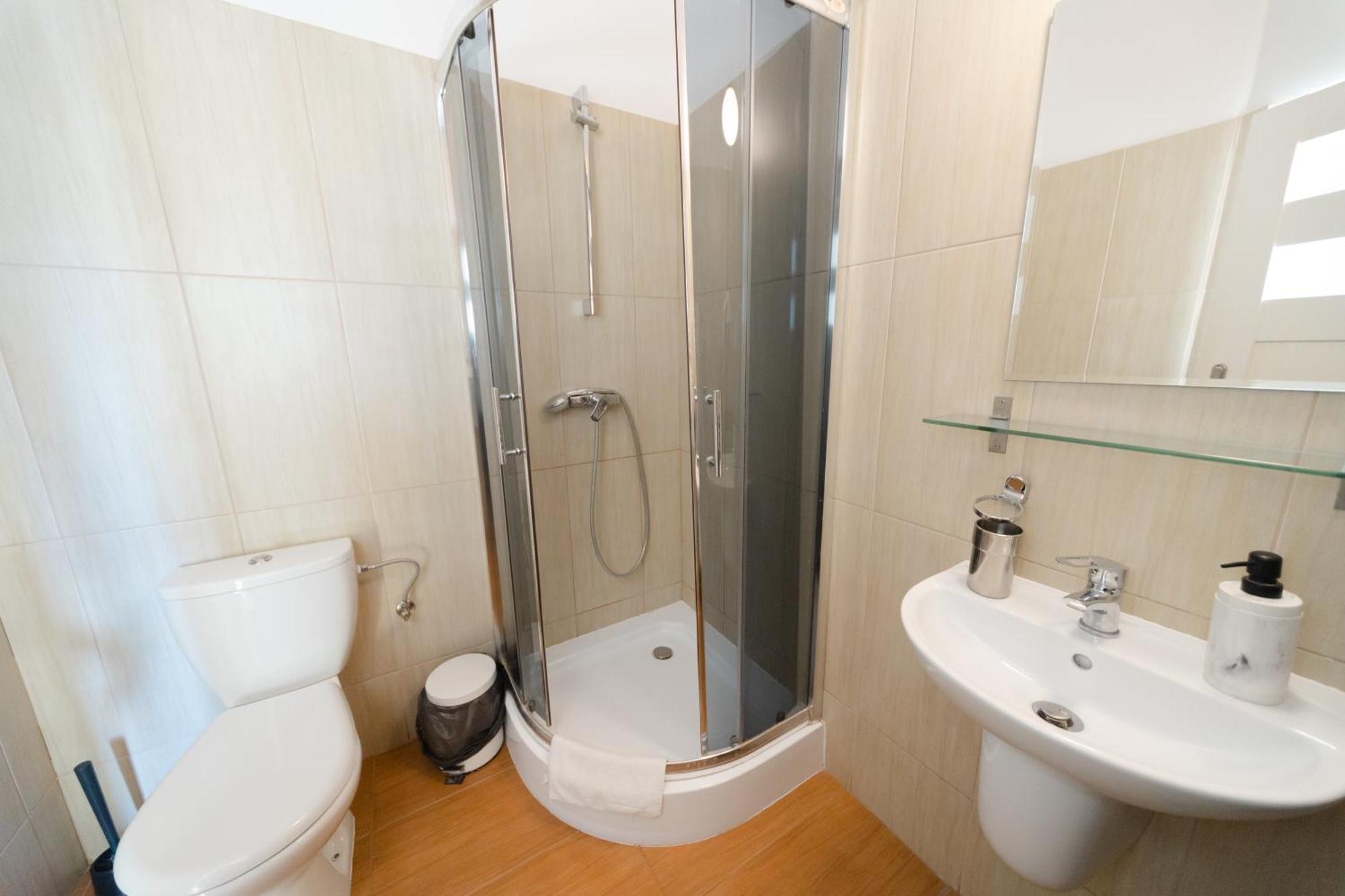 Sloneczna Hotel Sierakow  Eksteriør billede