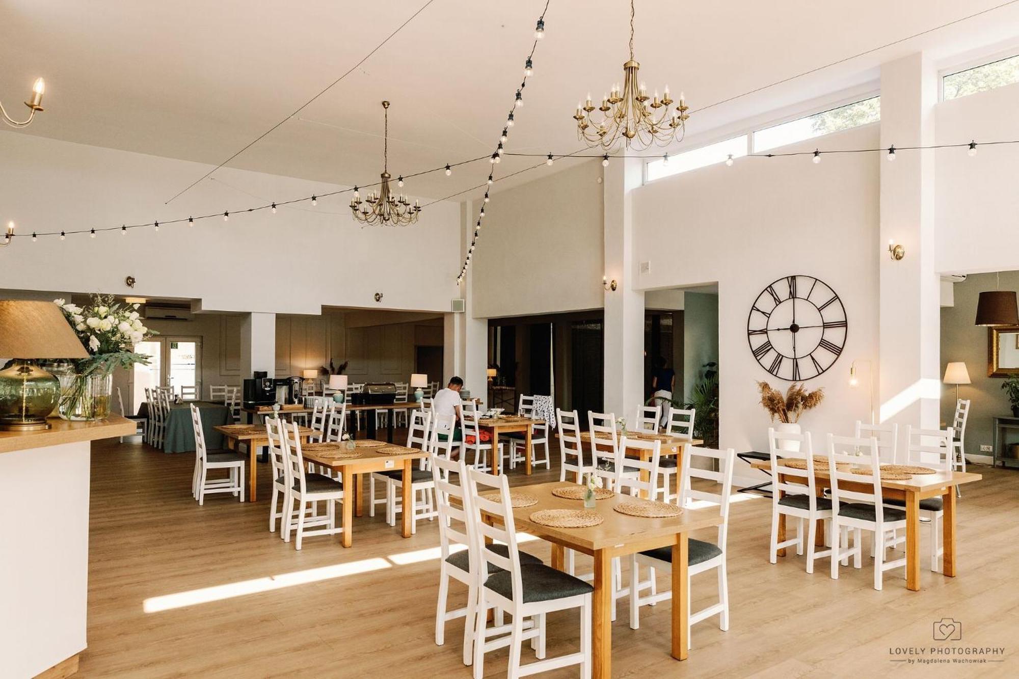 Sloneczna Hotel Sierakow  Eksteriør billede